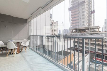 Apartamento à venda com 2 quartos, 63m² em Vila Cordeiro, São Paulo