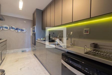 Apartamento à venda com 3 quartos, 128m² em Perdizes, São Paulo