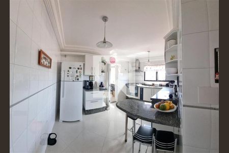 Apartamento à venda com 3 quartos, 120m² em Vila Antonieta, São Paulo