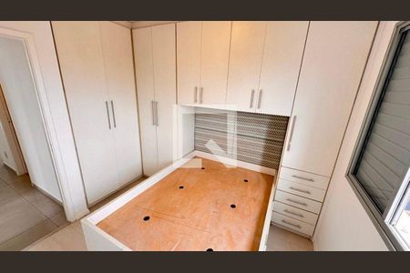 Apartamento à venda com 3 quartos, 74m² em Vila Nair, São Paulo