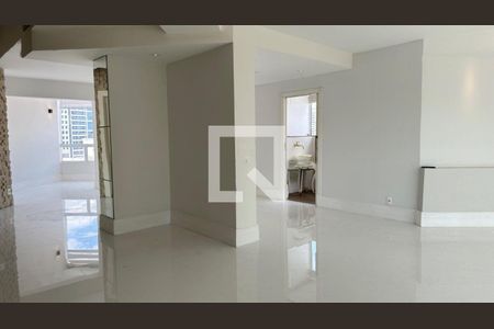 Apartamento à venda com 3 quartos, 250m² em Vila Nova Conceição, São Paulo