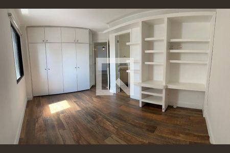 Apartamento à venda com 3 quartos, 250m² em Vila Nova Conceição, São Paulo