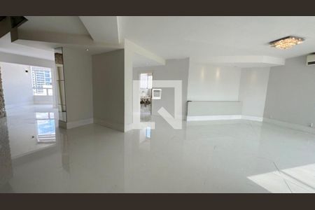 Apartamento à venda com 3 quartos, 250m² em Vila Nova Conceição, São Paulo