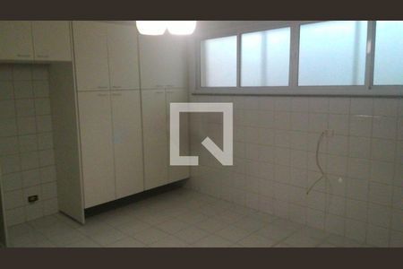 Casa à venda com 4 quartos, 350m² em Jardim Sao Bento, São Paulo