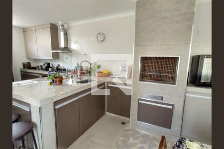 Casa à venda com 250m², 5 quartos e 2 vagas