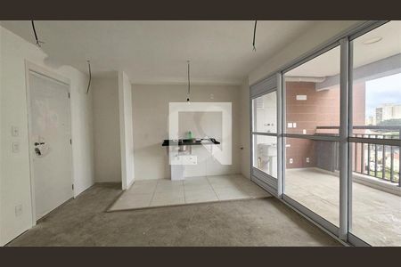 Apartamento à venda com 2 quartos, 55m² em Vila Nair, São Paulo