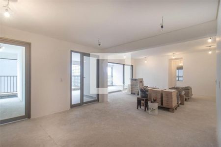 Apartamento à venda com 3 quartos, 158m² em Vila Clementino, São Paulo