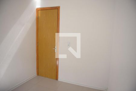 Quarto 2 de apartamento para alugar com 2 quartos, 52m² em Olaria, Canoas