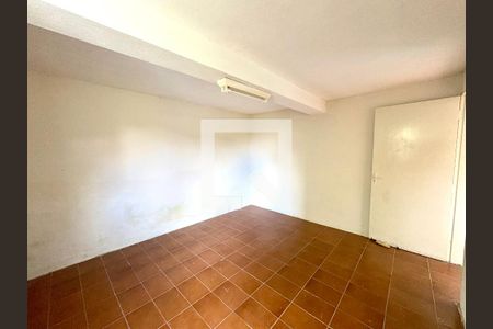 Quarto 2 de casa à venda com 2 quartos, 180m² em Vila M Genoveva, Jundiaí