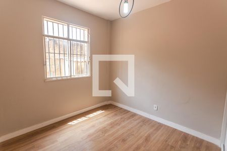 Quarto 1 de apartamento para alugar com 2 quartos, 85m² em Vila Paris, Belo Horizonte