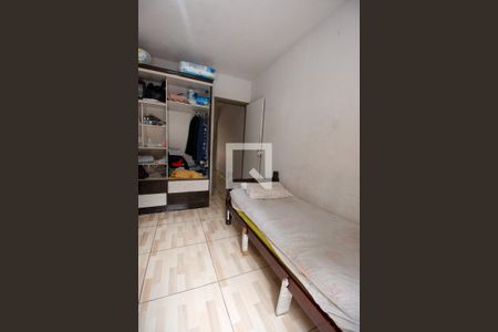 Quarto 1 de casa para alugar com 2 quartos, 160m² em Jardim Henriqueta, Taboão da Serra