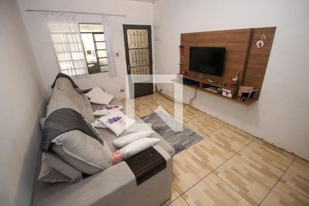 Sala de casa para alugar com 2 quartos, 160m² em Jardim Henriqueta, Taboão da Serra