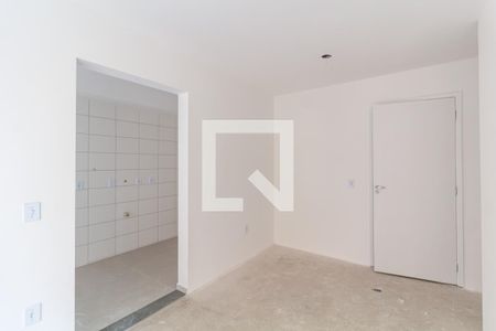 Sala de apartamento à venda com 2 quartos, 47m² em Vila Carmosina, São Paulo