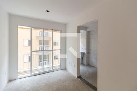 Sala de apartamento à venda com 2 quartos, 47m² em Vila Carmosina, São Paulo