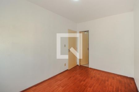 Suíte de apartamento para alugar com 1 quarto, 36m² em Jardim Itu, Porto Alegre