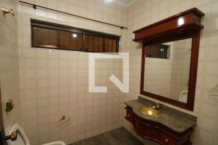 Lavabo de casa para alugar com 3 quartos, 300m² em Jardim Vila Formosa, São Paulo