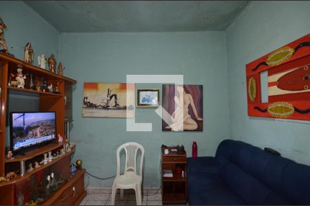 Sala 2 de casa à venda com 1 quarto, 120m² em Turiaçú, Rio de Janeiro