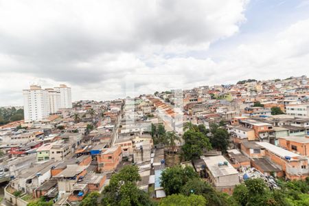 Vista de apartamento à venda com 2 quartos, 47m² em Vila Carmosina, São Paulo