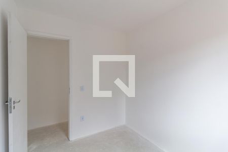 Quarto 1 de apartamento à venda com 2 quartos, 47m² em Vila Carmosina, São Paulo