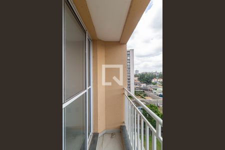 Sacada de apartamento à venda com 2 quartos, 47m² em Vila Carmosina, São Paulo