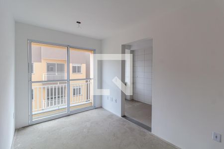 Sala de apartamento à venda com 2 quartos, 47m² em Vila Carmosina, São Paulo