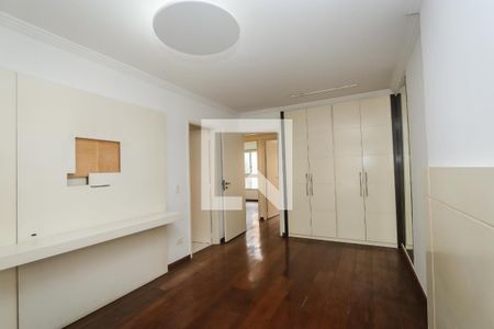 Suite de apartamento para alugar com 3 quartos, 122m² em Cerqueira César, São Paulo