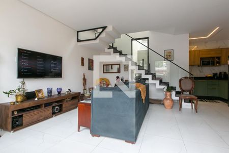 Sala de casa à venda com 2 quartos, 120m² em Vila Brasil, São Paulo