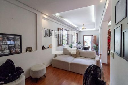 Sala 1 de casa à venda com 4 quartos, 1500m² em Braúnas, Belo Horizonte