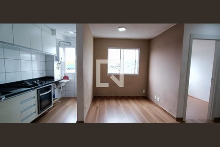 Sala de apartamento para alugar com 2 quartos, 41m² em Vila Plana, São Paulo