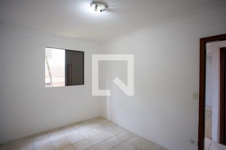 Quarto 2 de apartamento para alugar com 2 quartos, 54m² em Conjunto Residencial Pombeva, São Bernardo do Campo