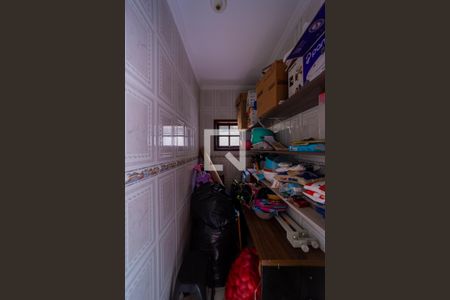 Casa à venda com 315m², 4 quartos e 2 vagas Casa à venda com 315m², 4 quartos e 2 vagasDespensa