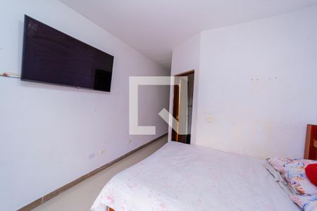 Casa à venda com 315m², 4 quartos e 2 vagas Casa à venda com 315m², 4 quartos e 2 vagasQuarto 4