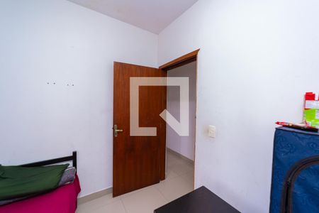Casa à venda com 315m², 4 quartos e 2 vagas Casa à venda com 315m², 4 quartos e 2 vagasQuarto 2