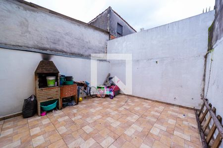 Casa à venda com 315m², 4 quartos e 2 vagas Casa à venda com 315m², 4 quartos e 2 vagasQuintal