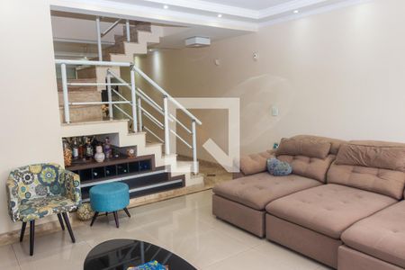 Sala de casa para alugar com 3 quartos, 180m² em Vila Gea, São Paulo