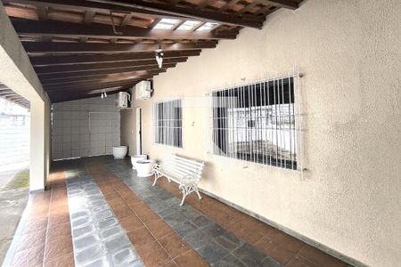 Casa à venda com 250m², 3 quartos e 5 vagas