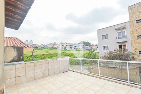 Sacada de casa para alugar com 3 quartos, 178m² em Vila Esther, São Bernardo do Campo