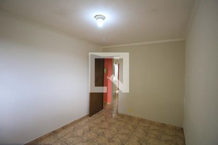 Quarto 1 de apartamento para alugar com 2 quartos, 55m² em Parque Luis Mucciolo, São Paulo