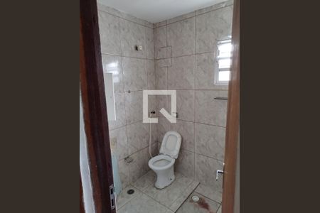 Banheiro de casa para alugar com 1 quarto, 50m² em Vila Carrão, São Paulo