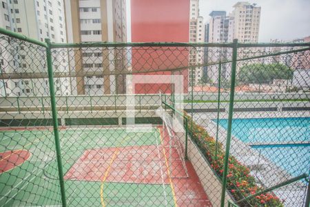 Vista de apartamento à venda com 4 quartos, 98m² em Vila Clementino, São Paulo