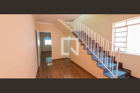 Sala de casa para alugar com 3 quartos, 125m² em Adalgisa, Osasco