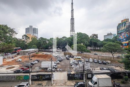 Sala - Vista de apartamento à venda com 1 quarto, 46m² em Cerqueira César, São Paulo