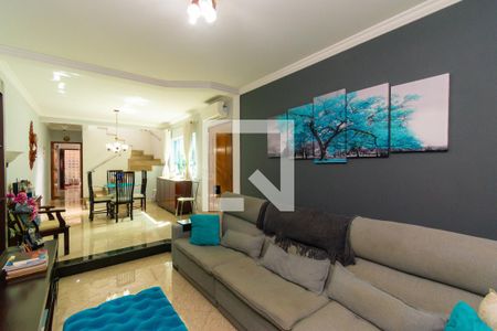 Sala de casa à venda com 3 quartos, 150m² em Parque Independencia, São Paulo