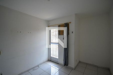 Quarto 1 de casa para alugar com 2 quartos, 109m² em Andrade Araujo, Belford Roxo