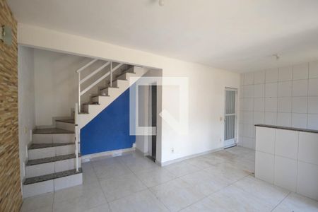 Sala de casa para alugar com 2 quartos, 109m² em Andrade Araujo, Belford Roxo