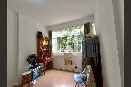 Quarto de apartamento à venda com 1 quarto, 40m² em Copacabana, Rio de Janeiro