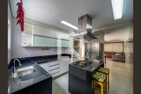 Cozinha de casa à venda com 2 quartos, 190m² em Jardim Monte Kemel, São Paulo