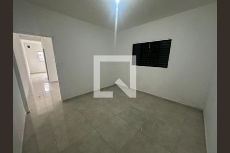 Quarto de casa para alugar com 1 quarto, 48m² em Jardim Dona Meri, Guarulhos