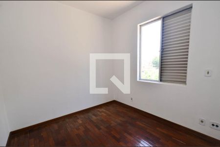 Quarto1 de apartamento à venda com 3 quartos, 77m² em Floresta, Belo Horizonte