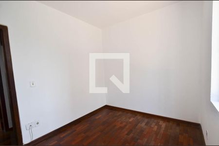 Quarto1 de apartamento à venda com 3 quartos, 77m² em Floresta, Belo Horizonte